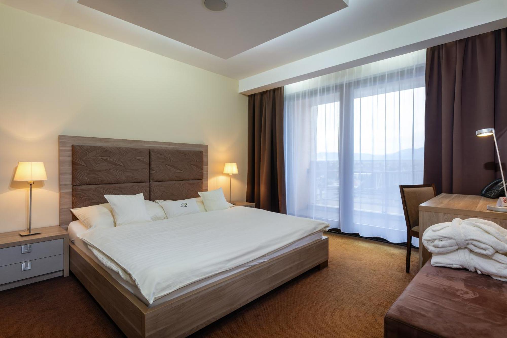 Wellness Hotel Diplomat Раецке-Теплице Экстерьер фото