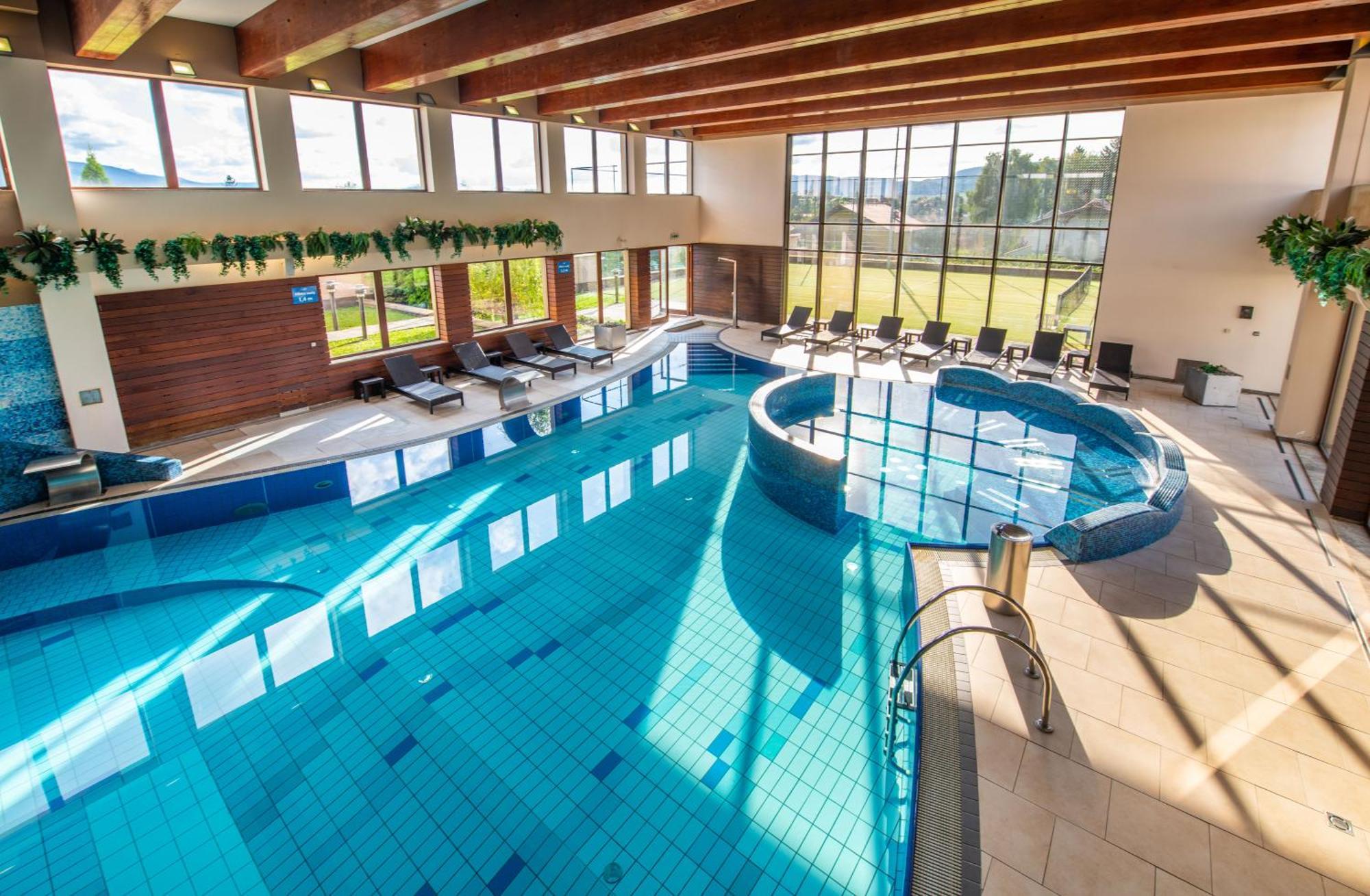 Wellness Hotel Diplomat Раецке-Теплице Экстерьер фото